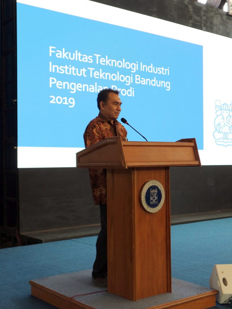 Pengenalan Fakultas Dan Program Studi Bagi Mahasiswa Program Sarjana ...